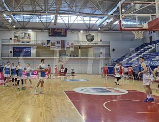 НА ПАЛАМА ПОЧЕО ДУЕЛ ИЗМЕЂУ ЕКИПА "ЈАХОРИНА" И "ПОДГОРИЦЕ"