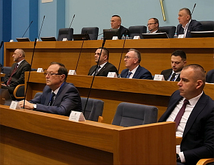 У НАСТАВКУ СЈЕДНИЦЕ О ИЗВЈЕШТАЈУ ФИСКАЛНОГ САВЈЕТА