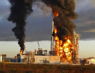 ПОЖАР У РАФИНЕРИЈИ НАФТЕ У НОВОПОЛОТСКУ