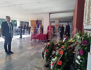 КАРАН: НЕ ДОЗВОЛИТИ НАПАД НА СВЕТИЊУ У ЧИЈИМ ТЕМЕЉИМА СУ ЖИВОТИ СТУДЕНАТА