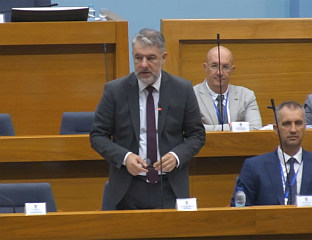 ШЕРАНИЋ: БОЛНИЦЕ И ДОМОВИ ЗДРАВЉА УШЛИ У СТАБИЛАН НАЧИН ПОСЛОВАЊА