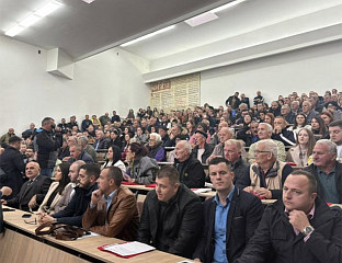 WITH TESLIĆ RESIDENTS ON ATTACKS AND ATTEMPTS TO DESTABILIZE SRPSKA