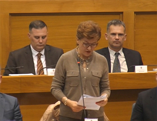 ЗА ПОБОЉШАЊЕ ПУТНЕ ИНФРАСТРУКТУРЕ ЗАЈАМ ОД 81,7 МИЛИОНА ЕВРА