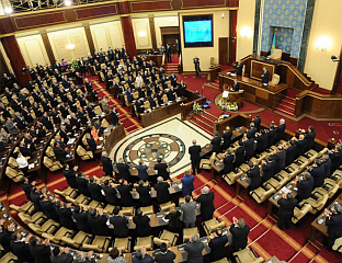 УСВОЈЕНЕ ДОПУНЕ ЗАКОНА О ЗАБРАНИ ПРОПАГИРАЊА ПЕДОФИЛИЈЕ И ЛГБТ СТАВОВА