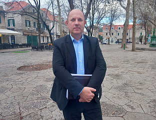 ДИРЕКТОР "ЕРС" ПОДНИО КРИВИЧНУ ПРИЈАВУ ПРОТИВ ЛИЦА С.Д. ИЗ БАЊАЛУКЕ КОЈЕ МУ ЈЕ ПОНУДИЛО МИТО