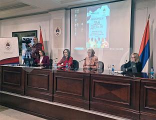 ЧАБРИЋЕВА: ВРАТИТИ СЕ ЗДРАВОЈ КОМУНИКАЦИЈИ СА ДЈЕЦОМ