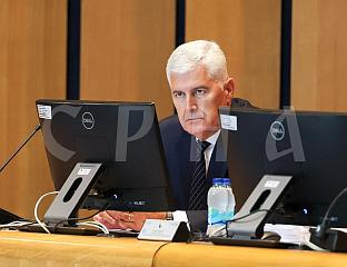 ЧОВИЋ: ВРИЈЕМЕ ДА СЕ УСВОЈИ БУЏЕТ