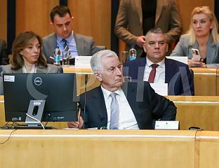 НОВИЋ: РЈЕШЕЊА ЗА ОДРЕЂЕНА ПИТАЊА НЕ ТРАЖИТИ У ДРУГИМ КЛУБОВИМА