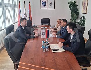 ПРЕДСТАВИТИ ПОТЕНЦИЈАЛЕ СРПСКЕ И ЛОКАЛНИХ ЗАЈЕДНИЦА