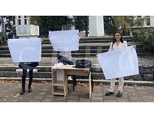 ЗАХВАЉУЈУЋИ ОБРАЗОВАЊУ РОМСКИХ ДЈЕВОЈЧИЦА НЕМА УГОВОРЕНИХ БРАКОВА