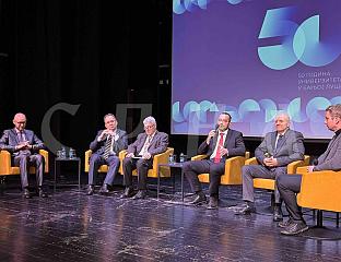 ПРОМОВИСАНА МОНОГРАФИЈА, СВЈЕДОК РАСТА И РАЗВОЈА