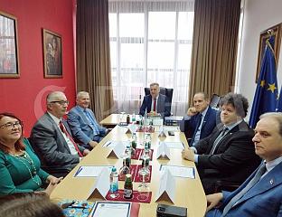 ОЗВАНИЧЕНА САРАДЊА УНИВЕРЗИТЕТА "АПЕИРОН" И ПРАВНОГ ФАКУЛТЕТА ИЗ ПЕЧУЈА