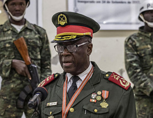 ГВИНЕЈА БИСАО СУСПЕНДОВАНА ЗБОГ ВОЈНОГ УДАРА