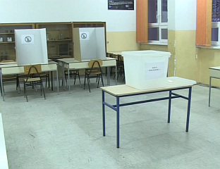 У КОРИЋАНИМА ДО 15.00 ЧАСОВА НИЈЕДАН БИРАЧ НИЈЕ ГЛАСАО