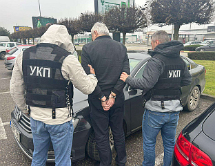 РАСКИНУТ УГОВОР О РАДУ ПРОФЕСОРУ ОСУМЊИЧЕНОМ ЗА ПЕДОФИЛИЈУ