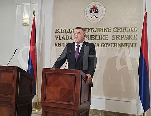 МИНИЋ: ПОВЕЋАЊЕ ПЛАТА ОД МАРТА НАРЕДНЕ ГОДИНЕ