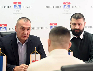 КОЈИЋ УГОСТИО УСПЈЕШНОГ ММА БОРЦА ПЕТРА БЛАГОЈЕВИЋА