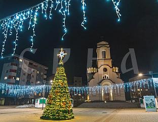 ПРАЗНИЧНИ ДУХ СТИГАО РАНИЈЕ НЕГО ИНАЧЕ