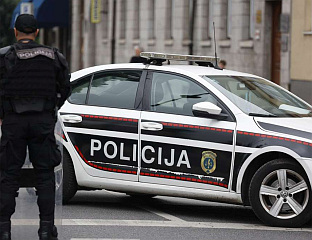 ПРОНАЂЕНА ДВА КИЛОГРАМА ДРОГЕ, ЈЕДНО ЛИЦЕ УХАПШЕНО