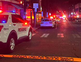 ПУЦЊАВА НА УНИВЕРЗИТЕТУ, ДВИЈЕ ОСОБЕ УБИЈЕНЕ