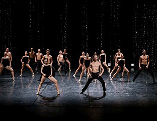 БАЛЕТСКА ПРЕДСТАВА ИЗ НОВОГ САДА СУТРА ПРЕД БАЊАЛУЧКОМ ПУБЛИКОМ