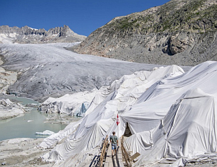 АЛПСКИ ГЛЕЧЕРИ ПРЕД НЕСТАЈАЊЕМ У ОВОМ ВИЈЕКУ