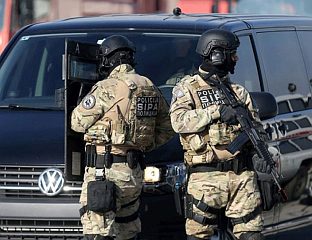 ПРЕТРЕСИ НА ЧЕТИРИ ЛОКАЦИЈЕ ЗБОГ КРИЈУМЧАРЕЊА И КРАЂЕ