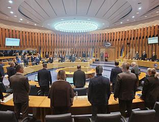 РАСПРАВОМ О ИЗМЈЕНАМА ЗАКОНА О СЛУЖБИ У ОРУЖАНИМ СНАГАМА НАСТАВЉЕНА СЈЕДНИЦА ПРЕКИНУТА У НОВЕМБРУ