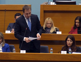 СЕЛАК: ИЗМЈЕНЕ И ДОПУНЕ КРИВИЧНОГ ЗАКОНИКА УСАГЛАШЕНЕ СА ОДЛУКОМ УСТАВНОГ СУДА СРПСКЕ