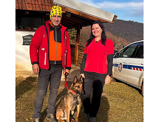 СПАСИЛАЧКИ ПАС КИА ПОСТАЛА ЛИЦЕНЦИРАНИ ПОТРАЖНИ ПАС