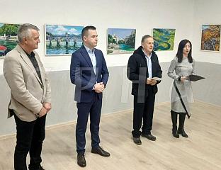 ОТВОРЕНА ИЗЛОЖБА СЛИКА "БОЈЕ БАЛКАНА" ОЛГЕ КОПЕИНЕ ИЗ РУСИЈЕ