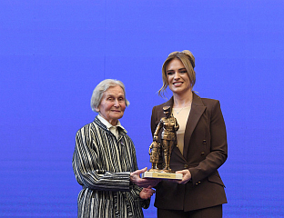 ПРИЗНАЊЕ "МИЛУНКА САВИЋ" ЗА МИЉУ ЗЕЧЕВИЋ ИЗ РЕПУБЛИКЕ СРПСКЕ