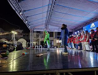 ПОДИЈЕЉЕНО ВИШЕ ОД 500 ПАКЕТИЋА