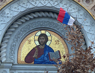 МИТРОПОЛИТ ЈЕФРЕМ СЛУЖИ ВЕЧЕРЊЕ У ХРАМУ ХРИСТА СПАСИТЕЉА