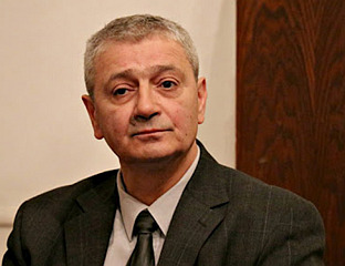 КАЛАБИЋ: СЛОБОДА ИЗНАД СВЕГА, А ПОШТОВАЊЕ ПАЛИХ ЗА ОТАЏБИНУ ЗАВЈЕТ