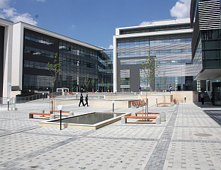 МЈЕСЕЦ ДАНА ПРИТВОРА ОСУМЊИЧЕНОМ ЗА НАВОДНИ НАПАД НА КФОР У ЗВЕЧАНУ