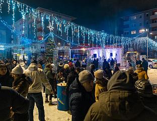 ПУБЛИКА УЖИВАЛА УЗ РОК МУЗИКУ