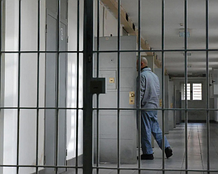 ЂОЗЛИЋУ 19 ГОДИНА ЗАТВОРА ЗБОГ УБИСТВА ПАРТНЕРКЕ