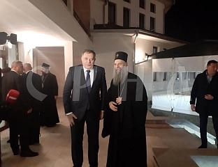 ДОДИК: ЊЕГОВА СВЕТОСТ СЛАВИ КРСНУ СЛАВУ, ТУ САМ ДА ПОЖЕЛИМ СВЕ НАЈБОЉЕ ТОМ ДОБРОМ ЧОВЈЕКУ