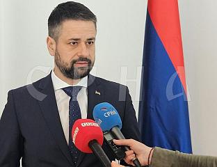 АМИЏИЋ: ОДЛУКЕ ДОНЕСЕНЕ БЕЗ ПРАВНОГ ОСНОВА СУ ПОКУШАЈ УТИЦАЈА НА ИЗБОРНУ ВОЉУ ГРАЂАНА