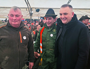 "ШАКАЛИЈАДА" ОКУПИЛА ВИШЕ ОД 2.000 ЛОВАЦА, ПРИСУСТВОВАО И МИНИЋ