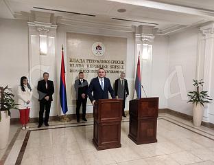 МИНИЋ: ЦИК ДА ПОЧНЕ ПОШТОВАТИ ЗАКОНЕ