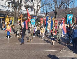 МИТРОПОЛИТ ДИМИТРИЈЕ: СРБИ ДА ЖИВЕ ВРЛИНСКИ ПУТ СВЕТОГ САВЕ