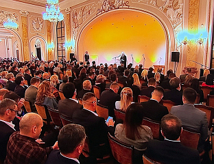 ПАТРИЈАРХ ПОРФИРИЈЕ: ПОРУКА СВЕТОГ САВЕ И ДАНАС БИ БИЛА ДА СРПСКИ НАРОД ОСТАНЕ ЈЕДИНСТВЕН