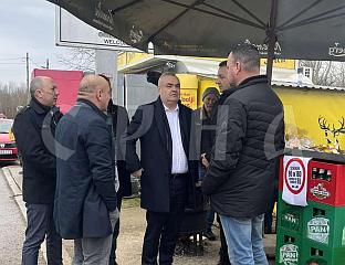 ПОДРШКА ПРЕВОЗНИЦИМА И ОПОМЕНА ОНИМА КОЈИ ОДЛУЧУЈУ О ЊИХОВОЈ СУДБИНИ