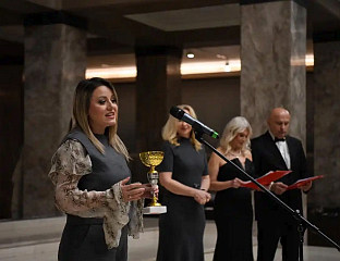 ОЦ "ЈАХОРИНИ" НАГРАДА ЗА НАЈПЕРСПЕКТИВНИЈИ ПЛАНИНСКИ ЦЕНТАР РЕГИОНА