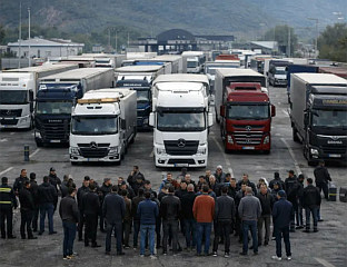 ПРЕВОЗНИЦИ ПРЕКИНУЛИ БЛОКАДЕ