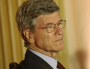 САКС: ЕВРОПА НА ПУТУ САМОУНИШТЕЊА