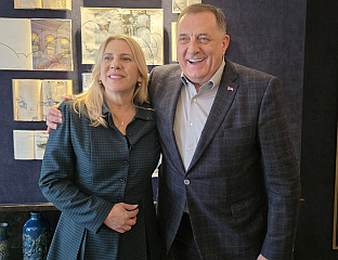 ЦВИЈАНОВИЋЕВА СА ДОДИКОМ У ВАШИНГТОНУ: ТУ СМО