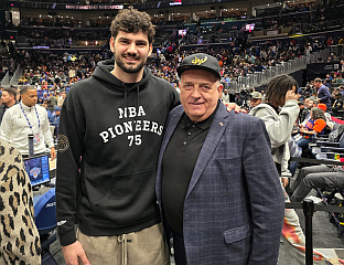 ДОДИК У ВАШИНГТОНУ ПРИСУСТВОВАО НБА УТАКМИЦИ